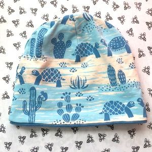 PACT organic reversible beanie 6-12M